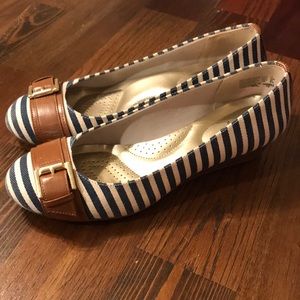 Dexflex comfort women’s dress shoes size 10